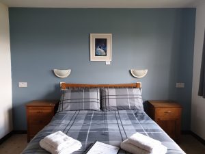 Loch Erisort Hotel: Accommodation, Bed and Breakfast, Restaurant and Bar, Isle of Lewis and Harris, Outer Hebrides, UK
